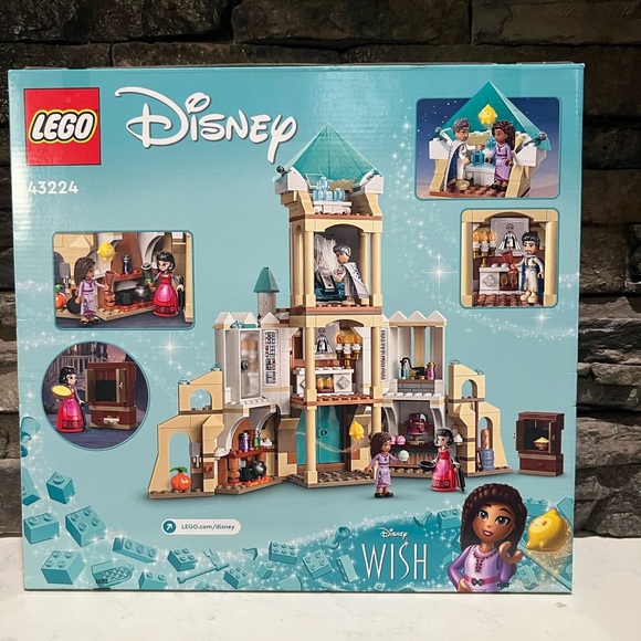 LEGO Disney Wish Castle Building Set - Blue and Tan - Picture 3 of 10